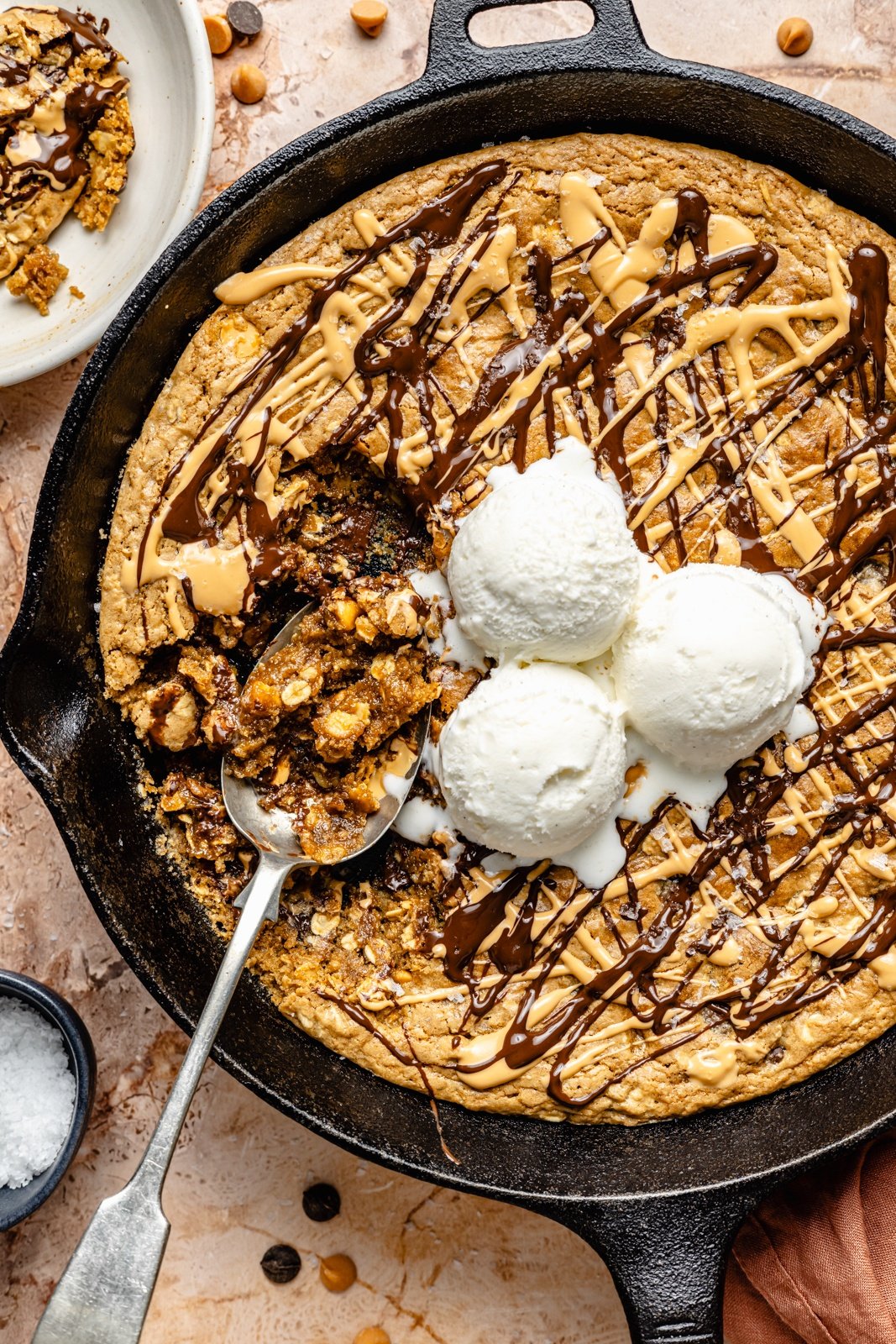 butterscotch cookie skillet topped with ice cream